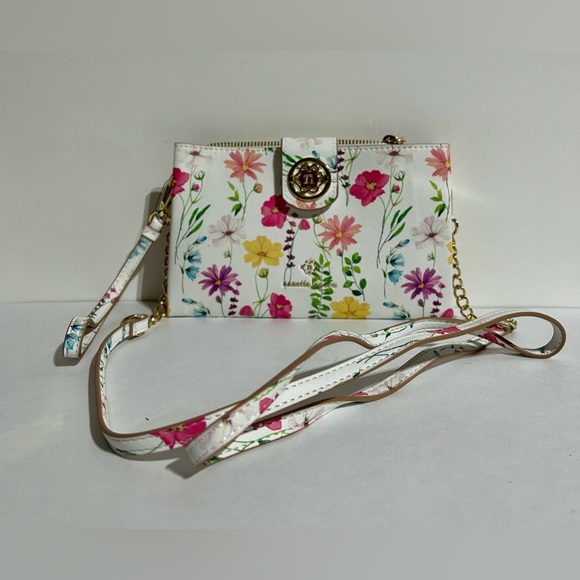 Nanette Lepore NWOT Neutral White Floral Crossbody or Wristlet Clutch 8"x5" - Picture 1 of 13